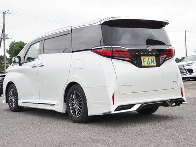 صورة 6 لـ 2025 Toyota ALPHARD