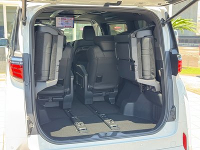 صورة مصغرة 44 لـ 2025 Toyota ALPHARD