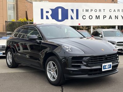 2020 Porsche MACAN photo 9