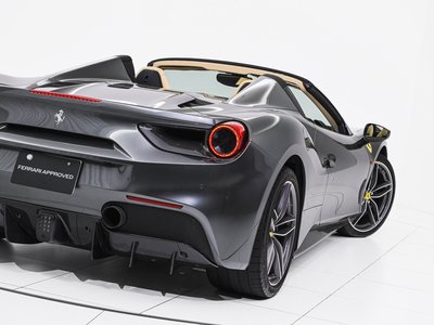 2019 Ferrari 488 SPIDER 缩略图 33