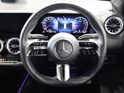 2025 Mercedes-BENZ GLB thumbnail 54