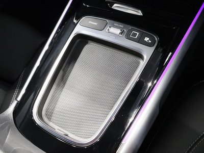 2025 Mercedes-BENZ GLB thumbnail 36