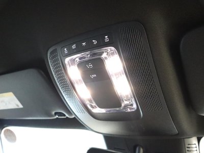 2025 Mercedes-BENZ GLB thumbnail 44