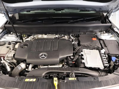 2025 Mercedes-BENZ GLB thumbnail 79
