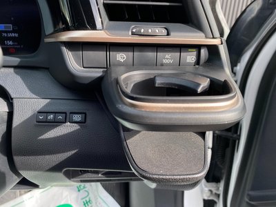 2023 Toyota CROWN SPORT 照片 30