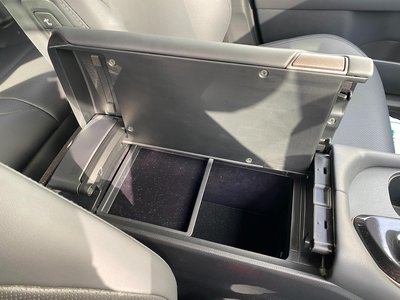 2023 Toyota CROWN SPORT 照片 32