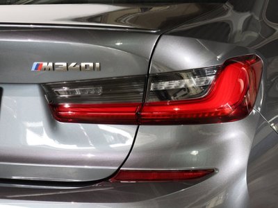 2021 BMW 3 SERIES photo 14
