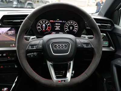 صورة 10 لـ 2024 AUDI RS3 SEDAN