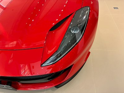 2019 Ferrari 812 SUPERFAST 缩略图 8