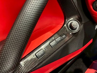 2019 Ferrari 812 SUPERFAST 缩略图 23