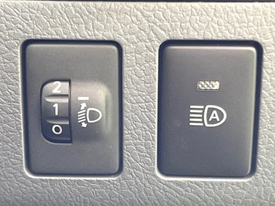 2025 Toyota LAND CRUISER 70 — миниатюра 4