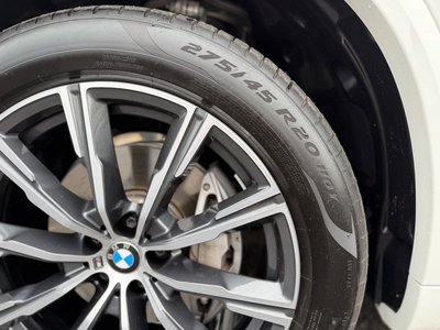 2025 BMW X5 photo 8