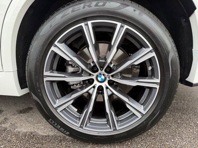 2025 BMW X5 photo 9