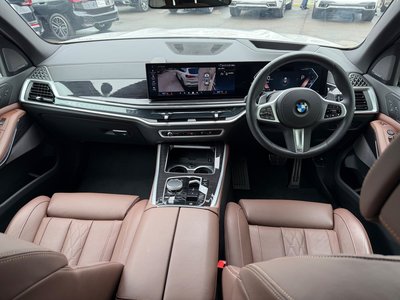 2025 BMW X5 photo 12