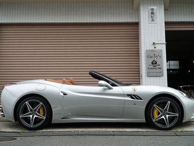 2011 Ferrari CALIFORNIA 照片 12