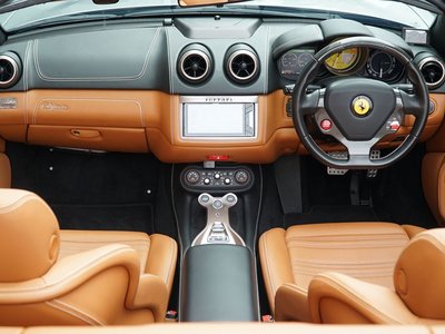 2011 Ferrari CALIFORNIA 照片 3