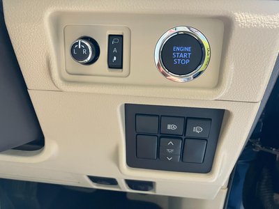 2023 Toyota LAND CRUISER PRADO 照片 40