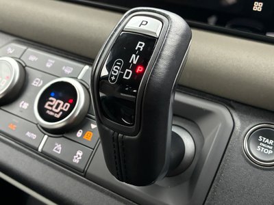 2023 LAND Rover DEFENDER thumbnail 18