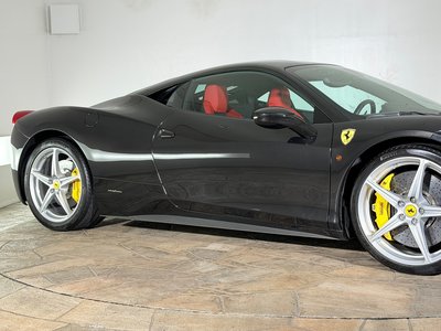 صورة 43 لـ 2011 Ferrari 458 ITALIA