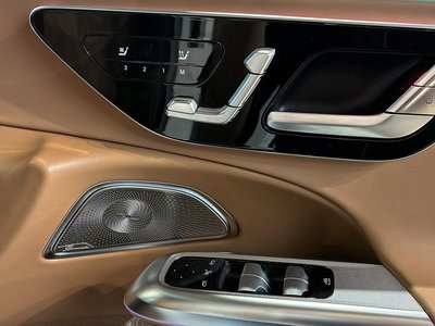 2025 Mercedes-BENZ E-CLASS photo 11