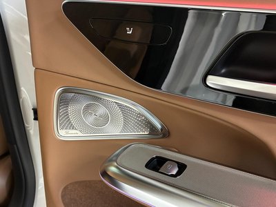 2025 Mercedes-BENZ E-CLASS photo 12