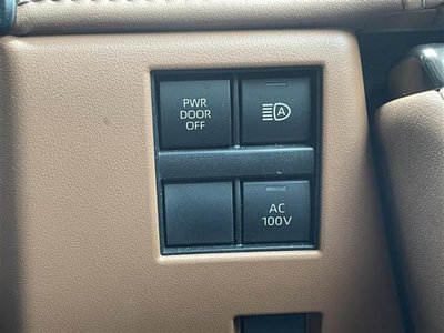 صورة 33 لـ 2023 Toyota VELLFIRE