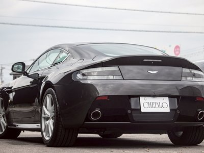 2018 Aston Martin V8 photo 10