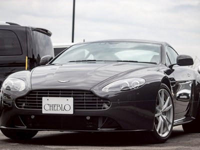 2018 Aston Martin V8 photo 1