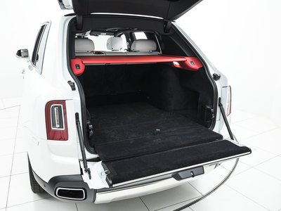 2022 ROLLS-ROYCE CULLINAN photo 11
