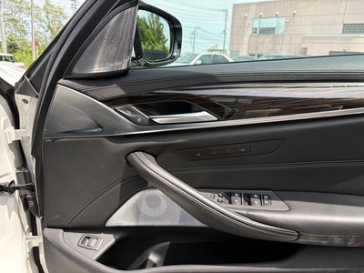 صورة مصغرة 34 لـ 2018 BMW M5