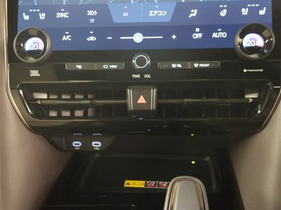 2025 Toyota ALPHARD — фото 13