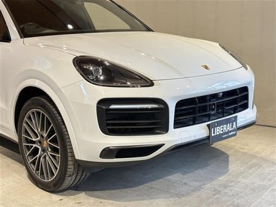 2019 Porsche CAYENNE thumbnail 29