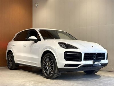 2019 Porsche CAYENNE thumbnail 28