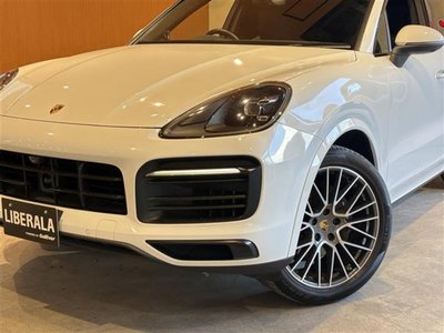 2019 Porsche CAYENNE thumbnail 31