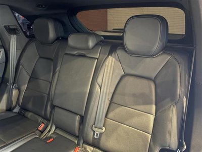 2019 Porsche CAYENNE thumbnail 22