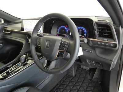 2023 Toyota CROWN SPORT 照片 3