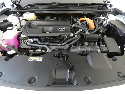 2023 Toyota CROWN SPORT 照片 32