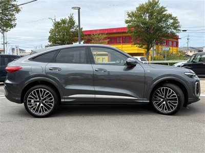 2025 AUDI Q5 photo 9