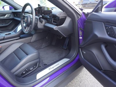 2026 Porsche TAYCAN 缩略图 33