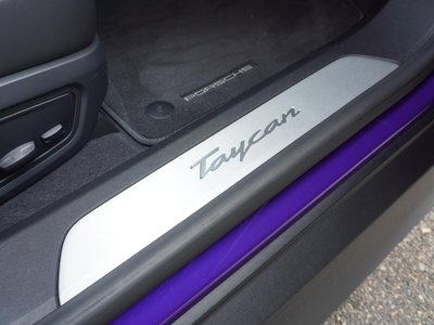 2026 Porsche TAYCAN 缩略图 36