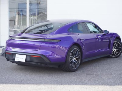 2026 Porsche TAYCAN 缩略图 3