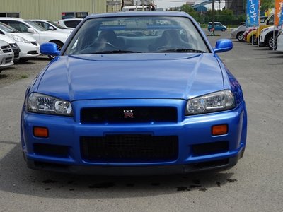 1999 Nissan SKYLINE GT-R 照片 2