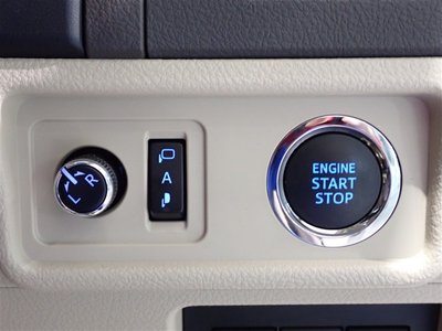 2023 Toyota LAND CRUISER PRADO thumbnail 23
