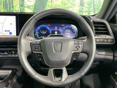 2024 Toyota CROWN SPORT photo 11