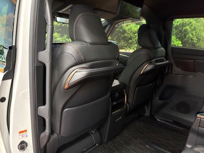 2024 Toyota ALPHARD — миниатюра 24