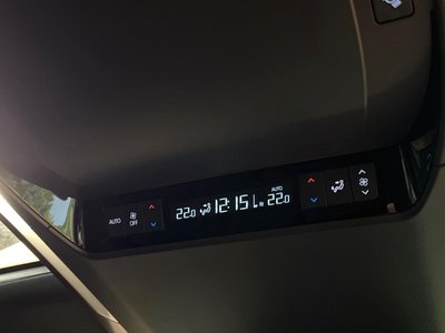 2024 Toyota ALPHARD — миниатюра 33