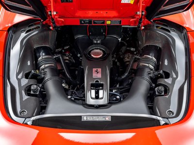 صورة 5 لـ 2019 Ferrari 488 PISTA SPIDER