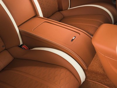 صورة 37 لـ 2026 Bentley CONTINENTAL