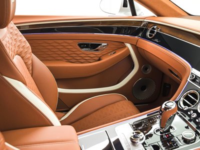 صورة 35 لـ 2026 Bentley CONTINENTAL