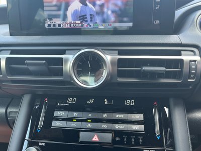 2022 Lexus IS 缩略图 15